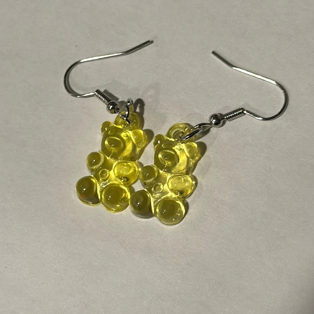 Gummy bear light yellow earrings